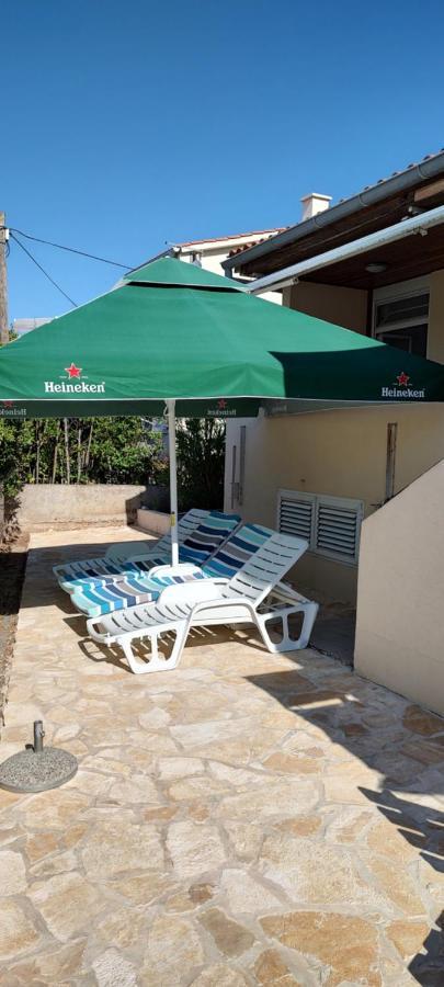 Apartmani Matela Petrcane Ngoại thất bức ảnh