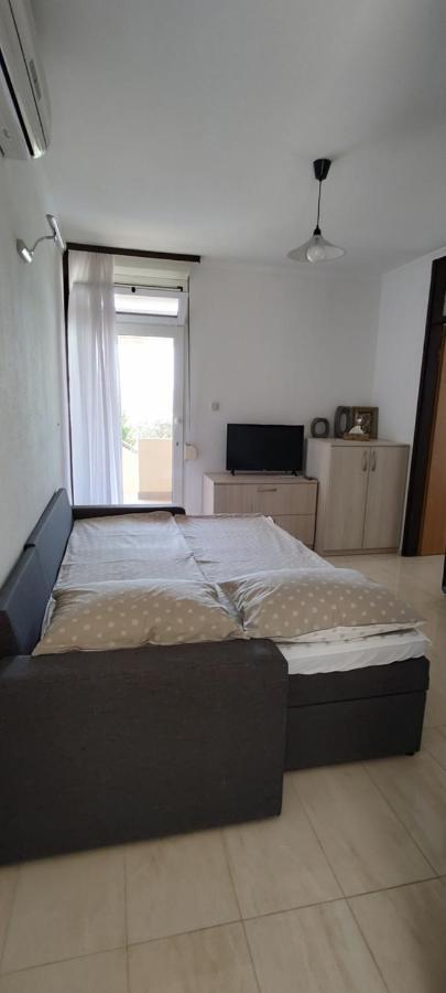 Apartmani Matela Petrcane Ngoại thất bức ảnh
