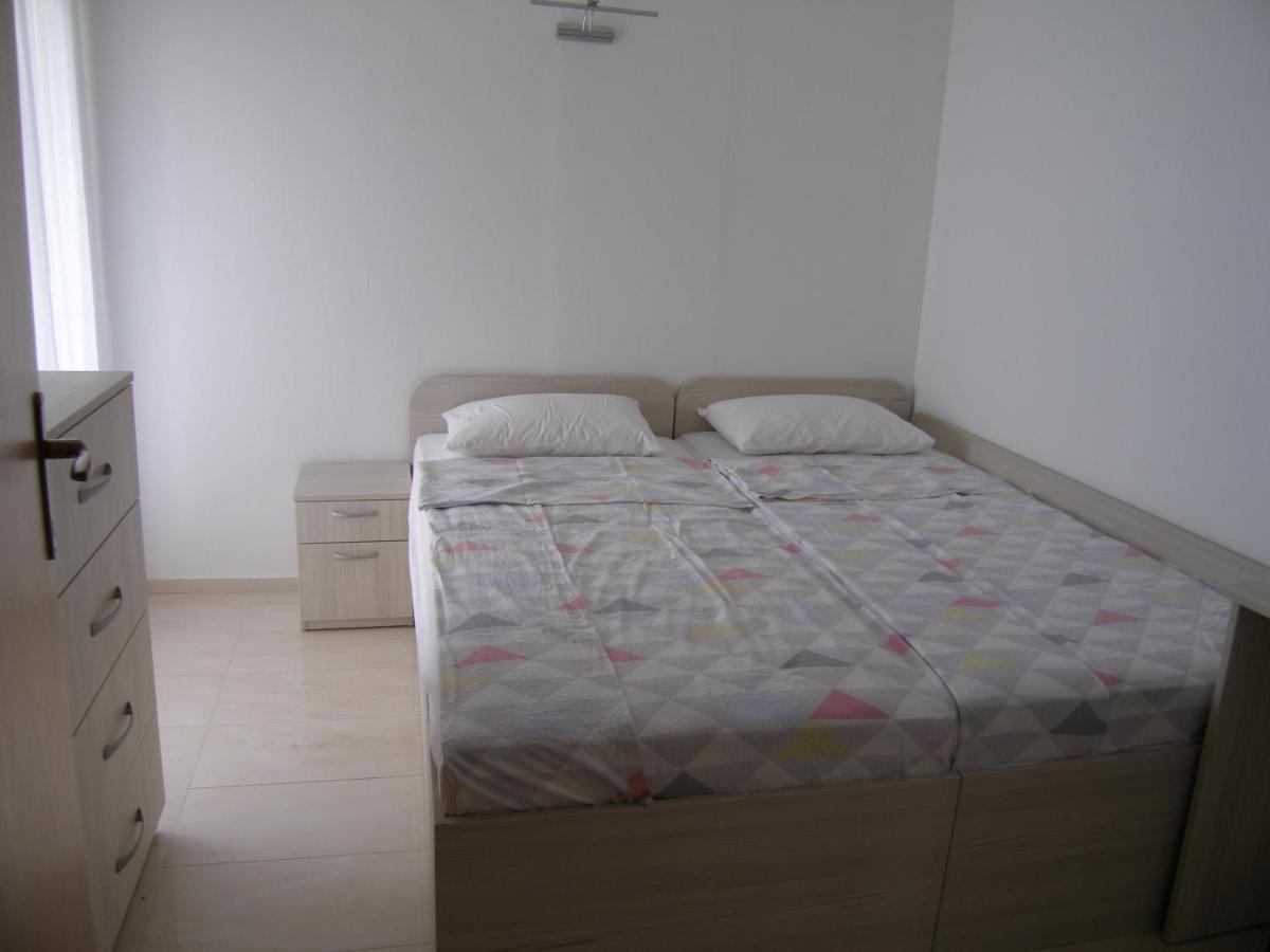 Apartmani Matela Petrcane Ngoại thất bức ảnh