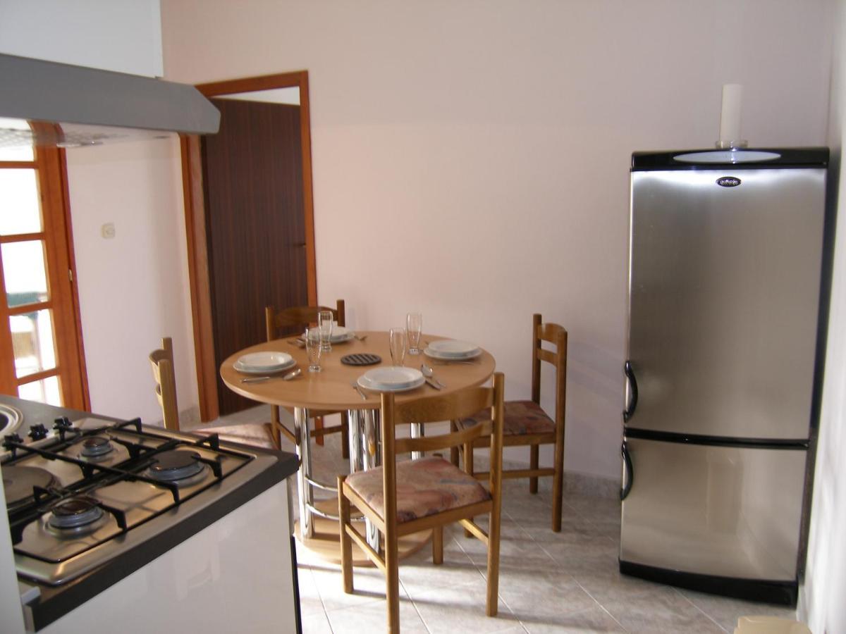 Apartmani Matela Petrcane Ngoại thất bức ảnh