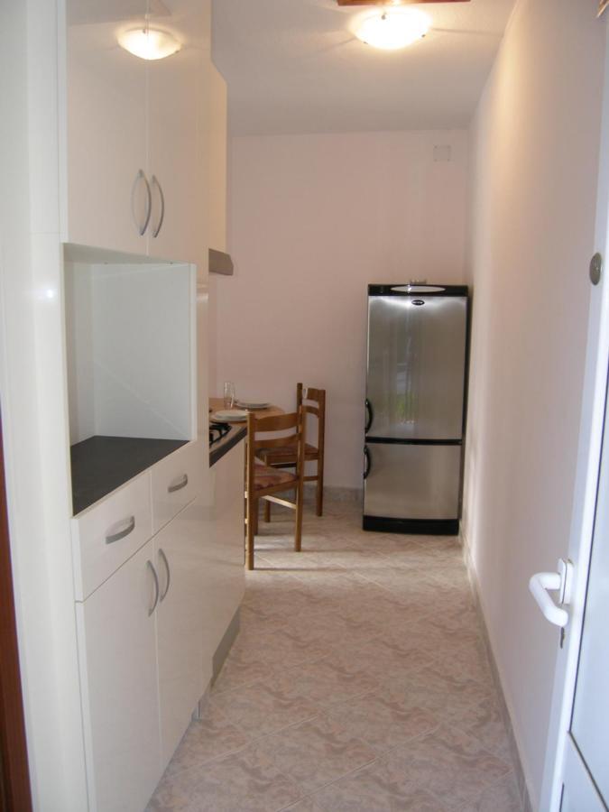 Apartmani Matela Petrcane Ngoại thất bức ảnh